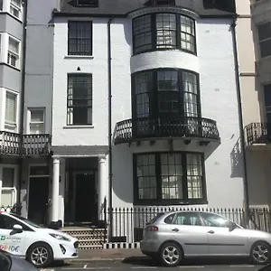 Kempfield House Guest house